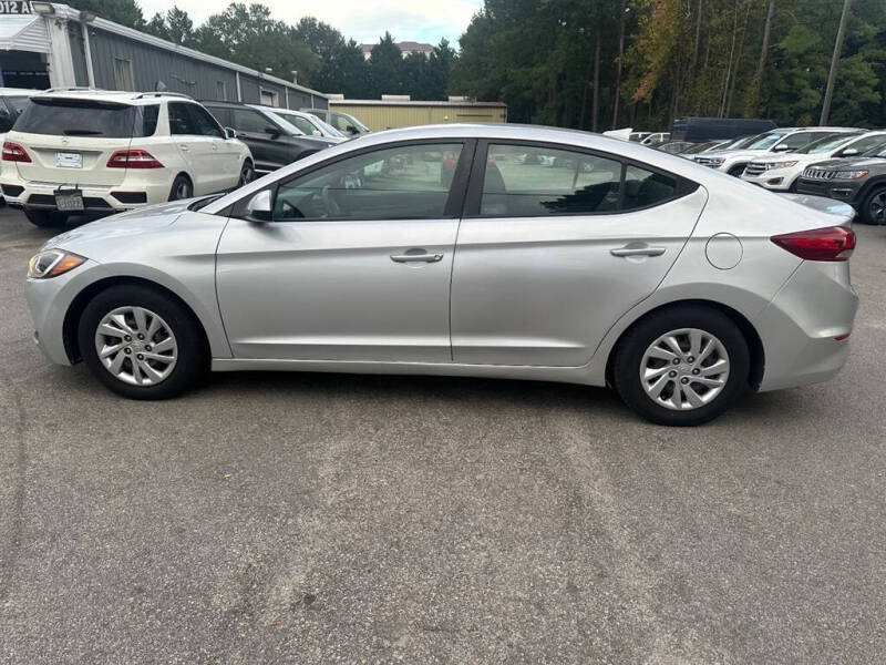 2017 Hyundai Elantra