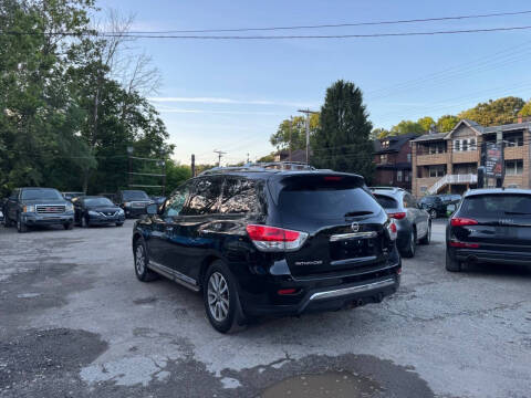 2013 Nissan Pathfinder SV