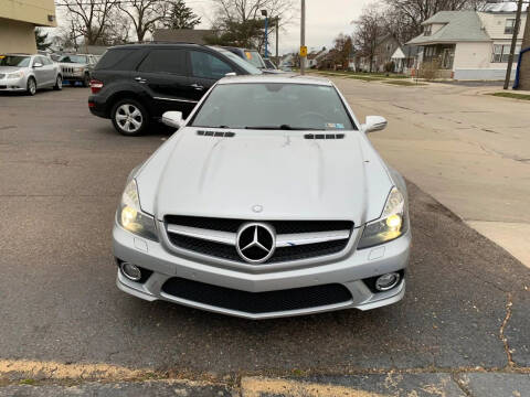 2009 Mercedes-Benz SL-Class for sale at GREAT DEAL AUTO SALES in Center Line MI