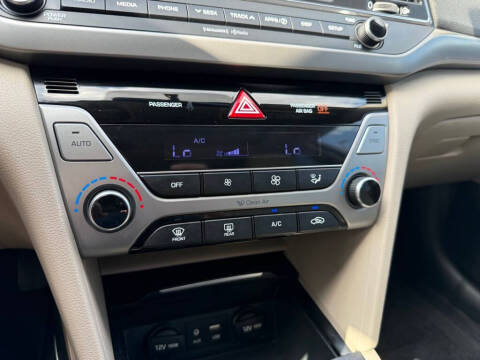 2018 Hyundai Elantra