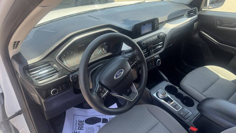 2022 Ford Escape S