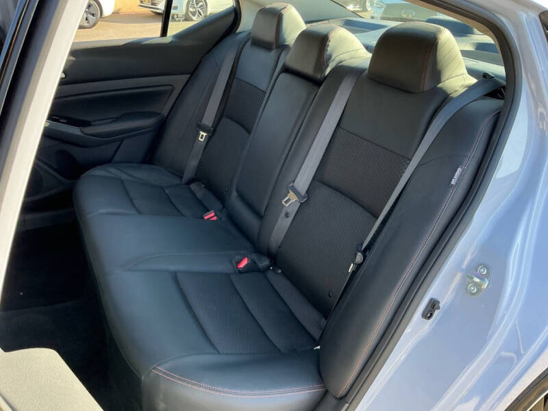 2025 Nissan Altima 2.5 SR