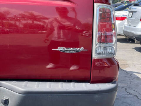 2009 Mitsubishi Raider LS