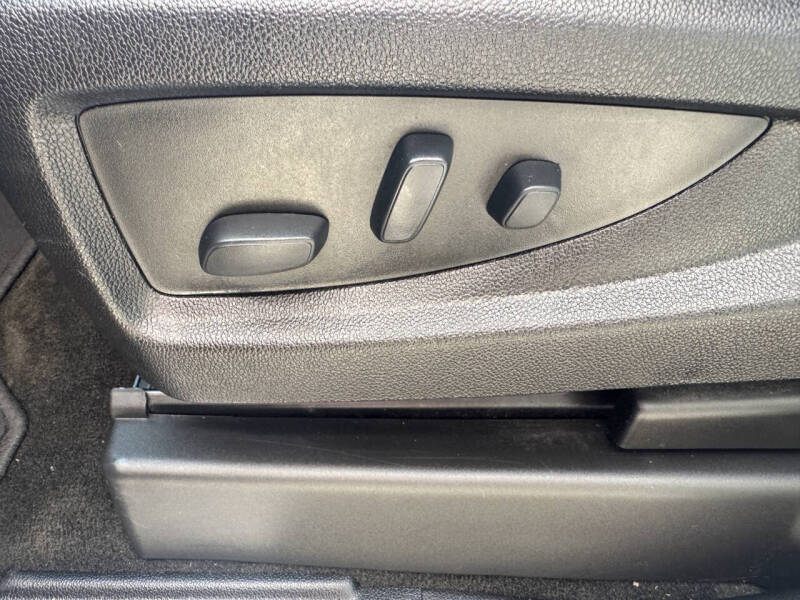 2017 GMC Yukon XL SLT