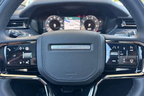 2026 Land Rover Range Rover Velar P250 Dynamic SE