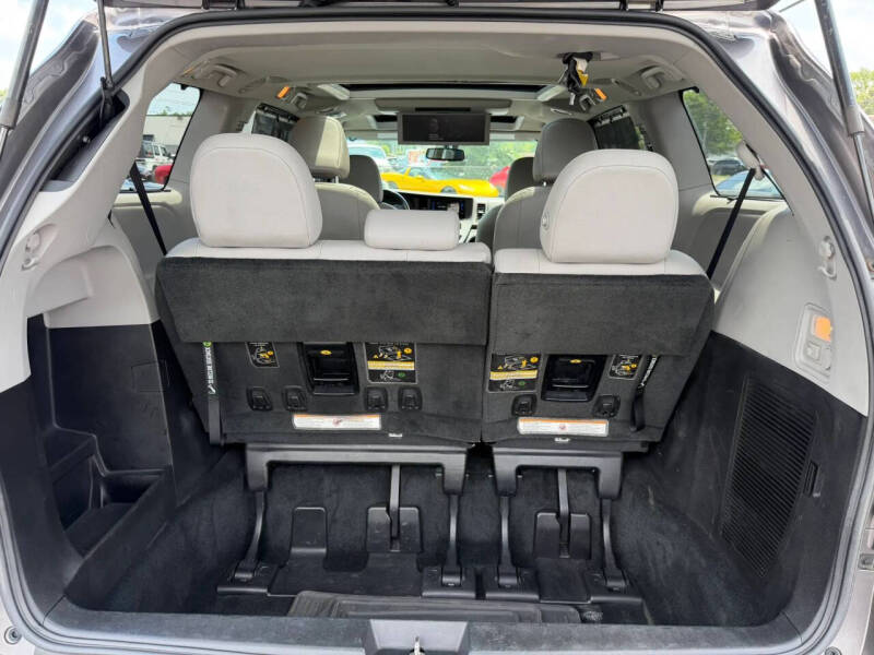 2017 Toyota Sienna