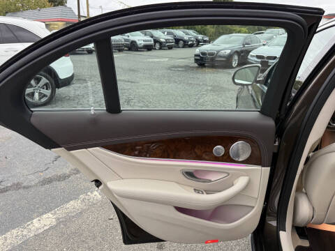 2017 Mercedes-Benz E-Class E 300 4MATIC