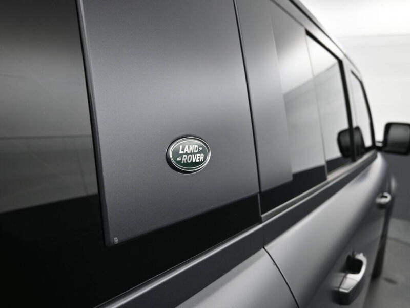 2024 Land Rover Defender 110 V8 P525 Carpathian Edition