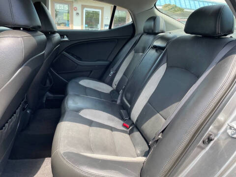 2012 Kia Optima SX Turbo