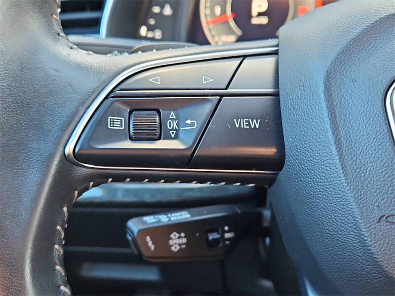 2019 Audi Q8 quattro Premium Plus 55 TFSI