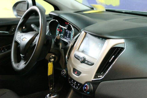 2017 Chevrolet Cruze LS Auto