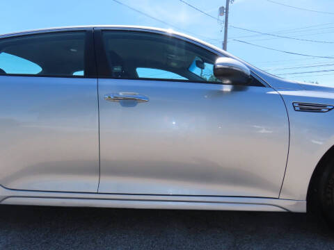 2020 Kia Optima LX