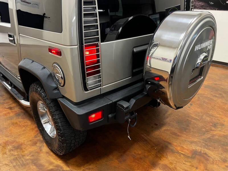 2005 HUMMER H2