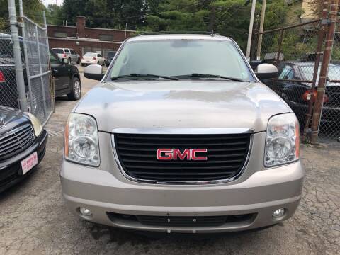 2007 GMC Yukon XL for sale at Six Brothers Mega Lot in Youngstown OH