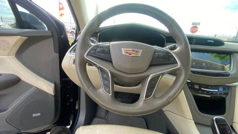 2018 Cadillac XT5 Luxury