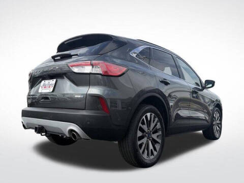 2020 Ford Escape Titanium