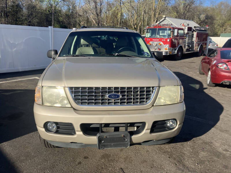 2004 Ford Explorer XLT