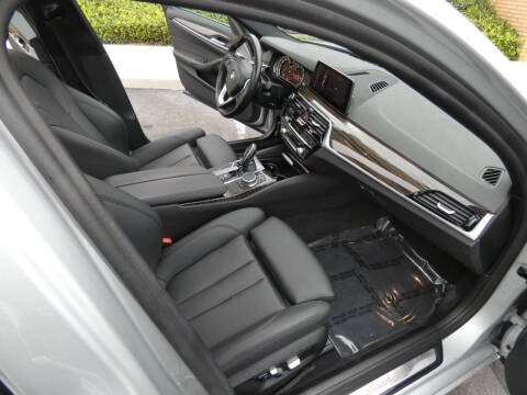 2019 BMW 5 Series 530i