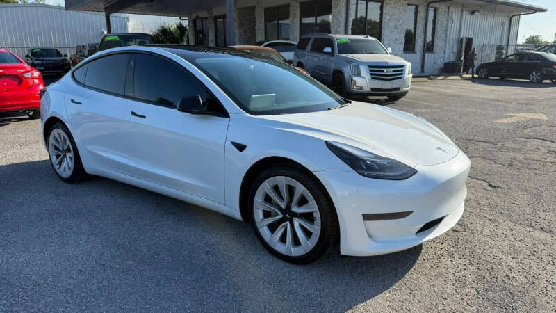 2021 Tesla Model 3 Standard Range Plus