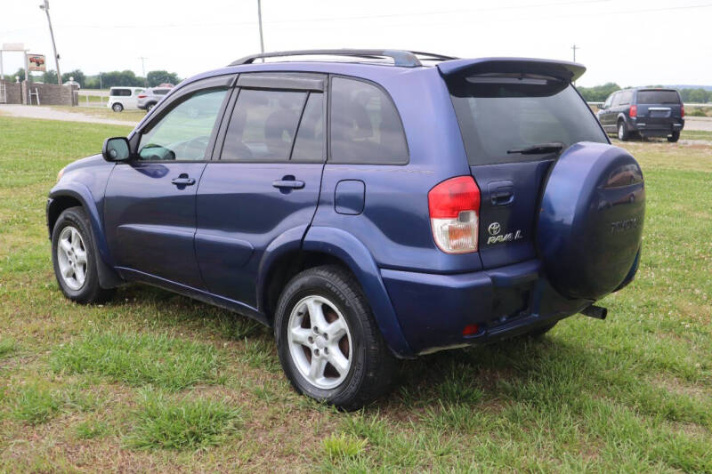 2003 Toyota RAV4