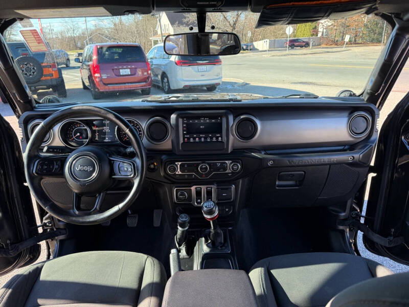 2020 Jeep Wrangler Sport S photo 12