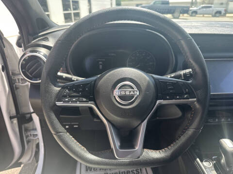 2024 Nissan Kicks SR