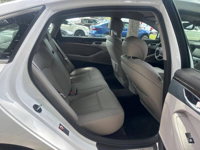2018 Genesis G80