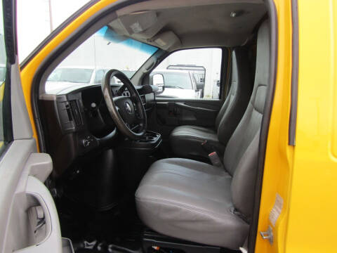 2010 GMC Savana 3500