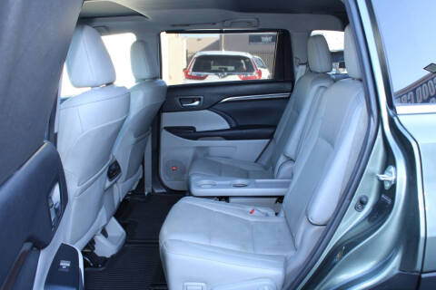 2014 Toyota Highlander Limited Platinum