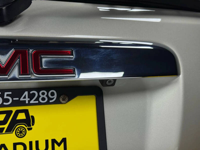 2013 GMC Acadia SLE-1