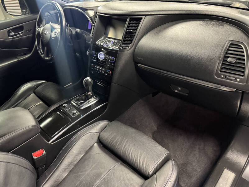 2015 Infiniti QX70