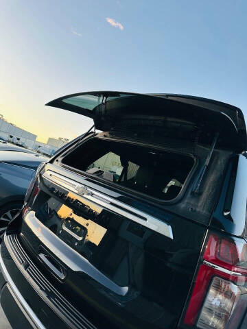 2021 Chevrolet Suburban High Country