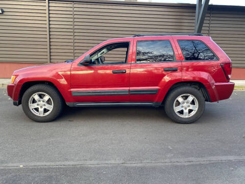 2006 Jeep Grand Cherokee Laredo