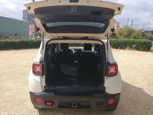 2017 Jeep Renegade Trailhawk