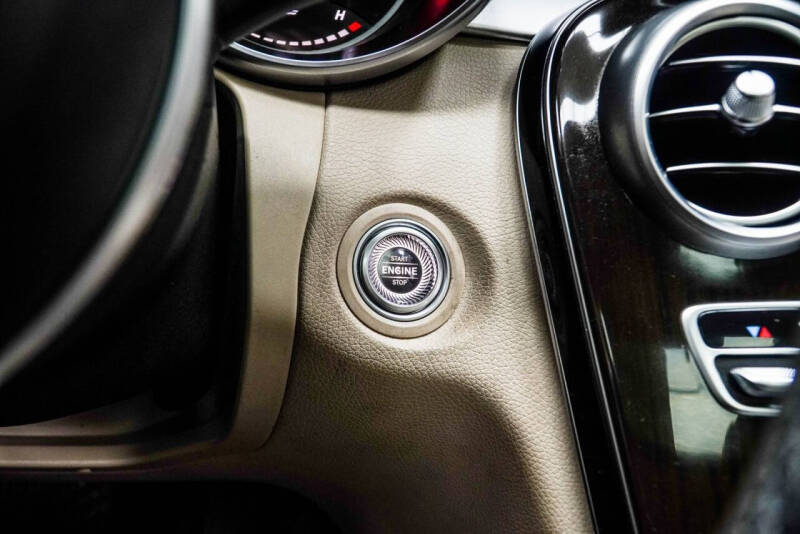 2020 Mercedes-Benz C-Class C 300