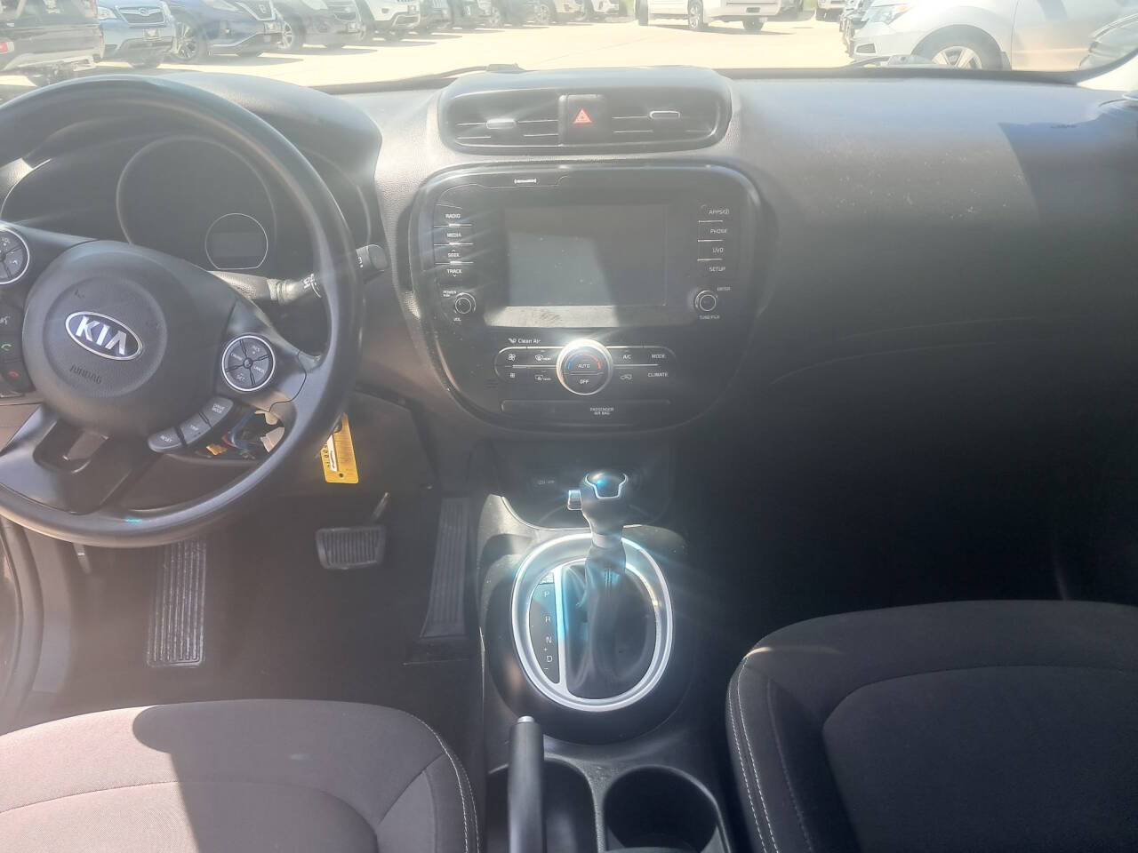 Black 2019 Kia Soul Base 4dr Crossover 6A 9