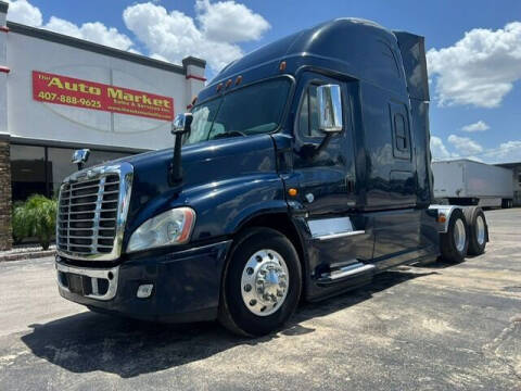 2016 Freightliner Cascadia for sale at The Auto Market Sales & Services Inc. in Orlando FL