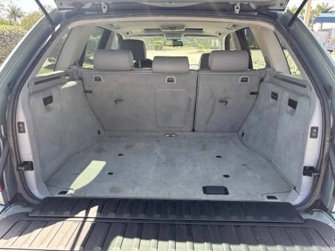 2002 BMW X5 3.0i