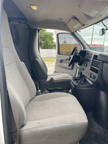 2015 Chevrolet Express 2500