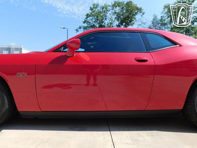 2011 Dodge Challenger SRT8 392