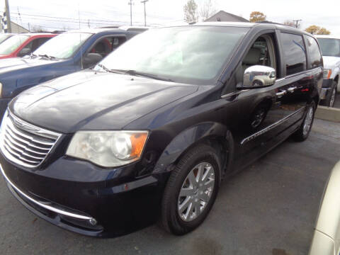 2011 Chrysler Town and Country for sale at Aspen Auto Sales in Wayne MI