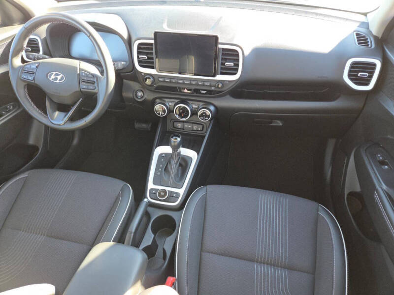 2024 Hyundai Venue Limited