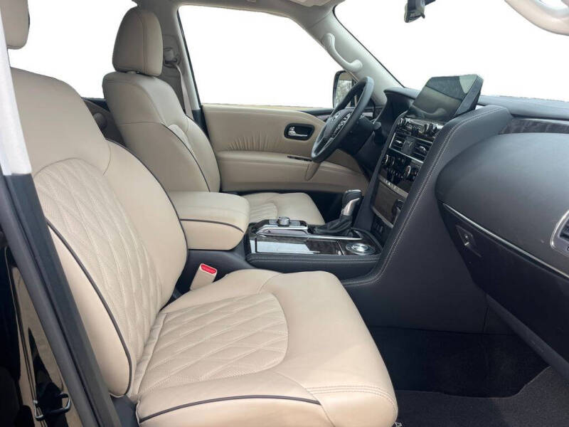 2024 Nissan Armada Platinum