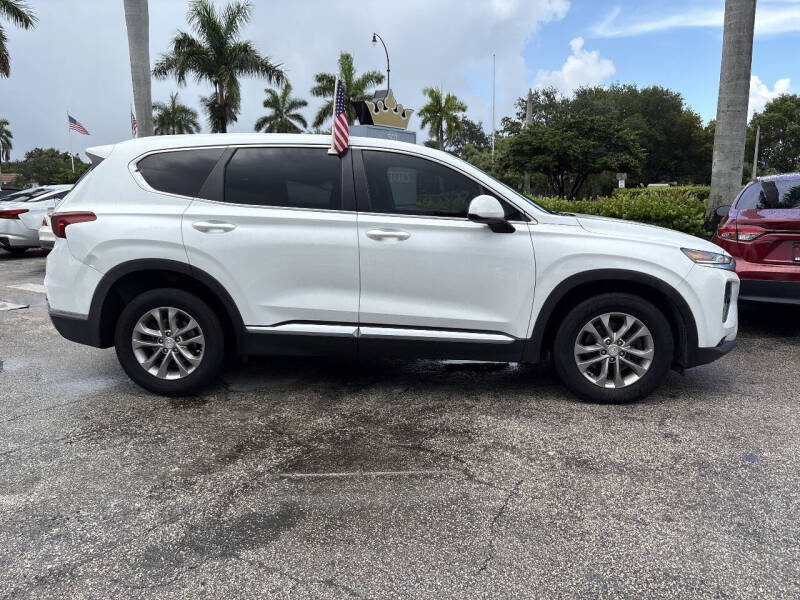 2020 Hyundai Santa Fe SE