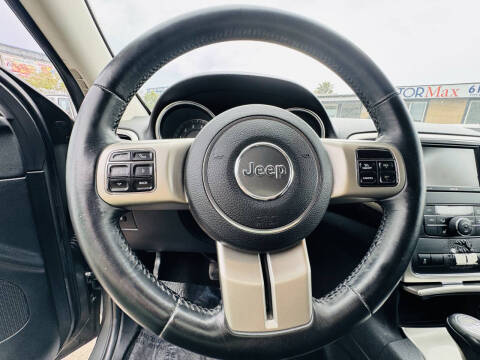 2011 Jeep Grand Cherokee Laredo