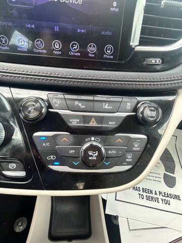 2017 Chrysler Pacifica Limited