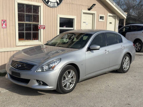 2015 Infiniti Q40