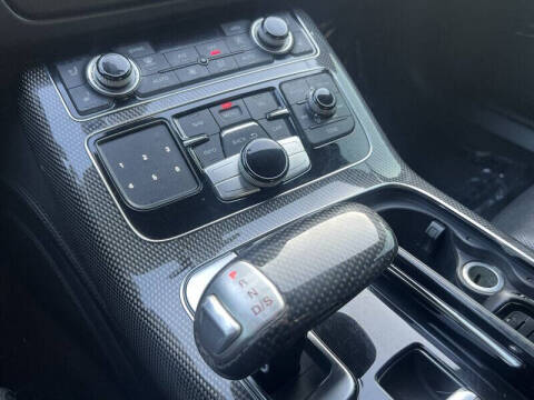 2014 Audi S8 4.0T quattro