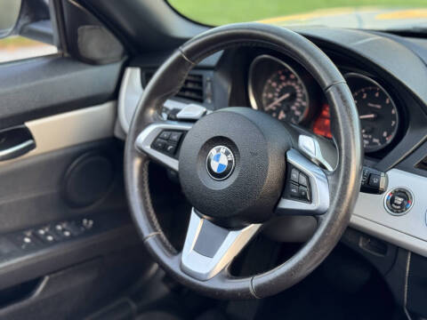 2010 BMW Z4 sDrive30i