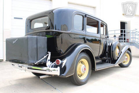 1934 Packard 1100